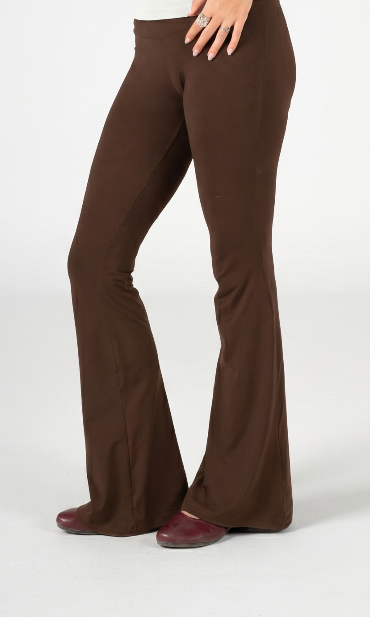WALNUT FLARED YOGA PANTS