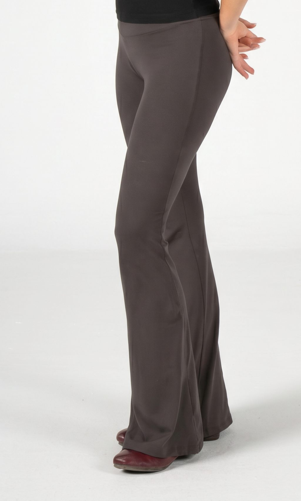 PARAMOUNT FLARED YOGA PANTS