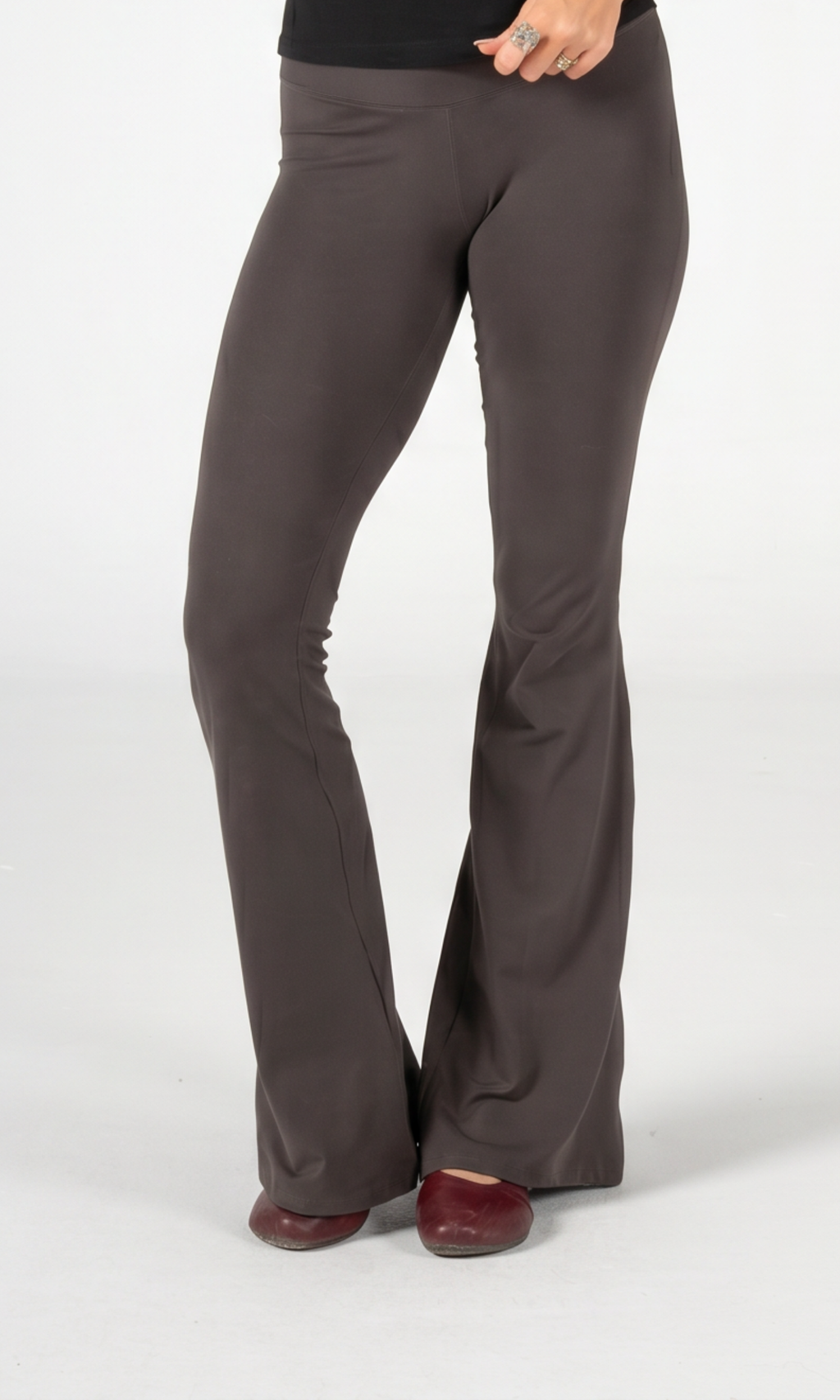 PARAMOUNT FLARED YOGA PANTS