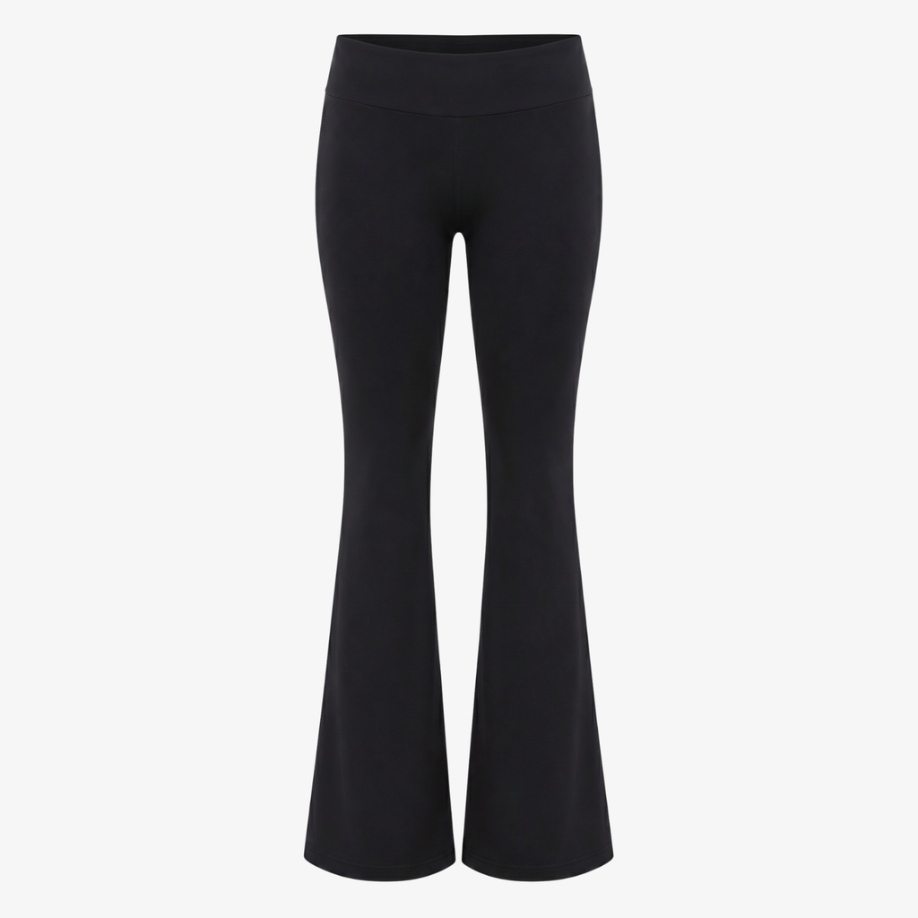 BLACK FLARED YOGA PANTS