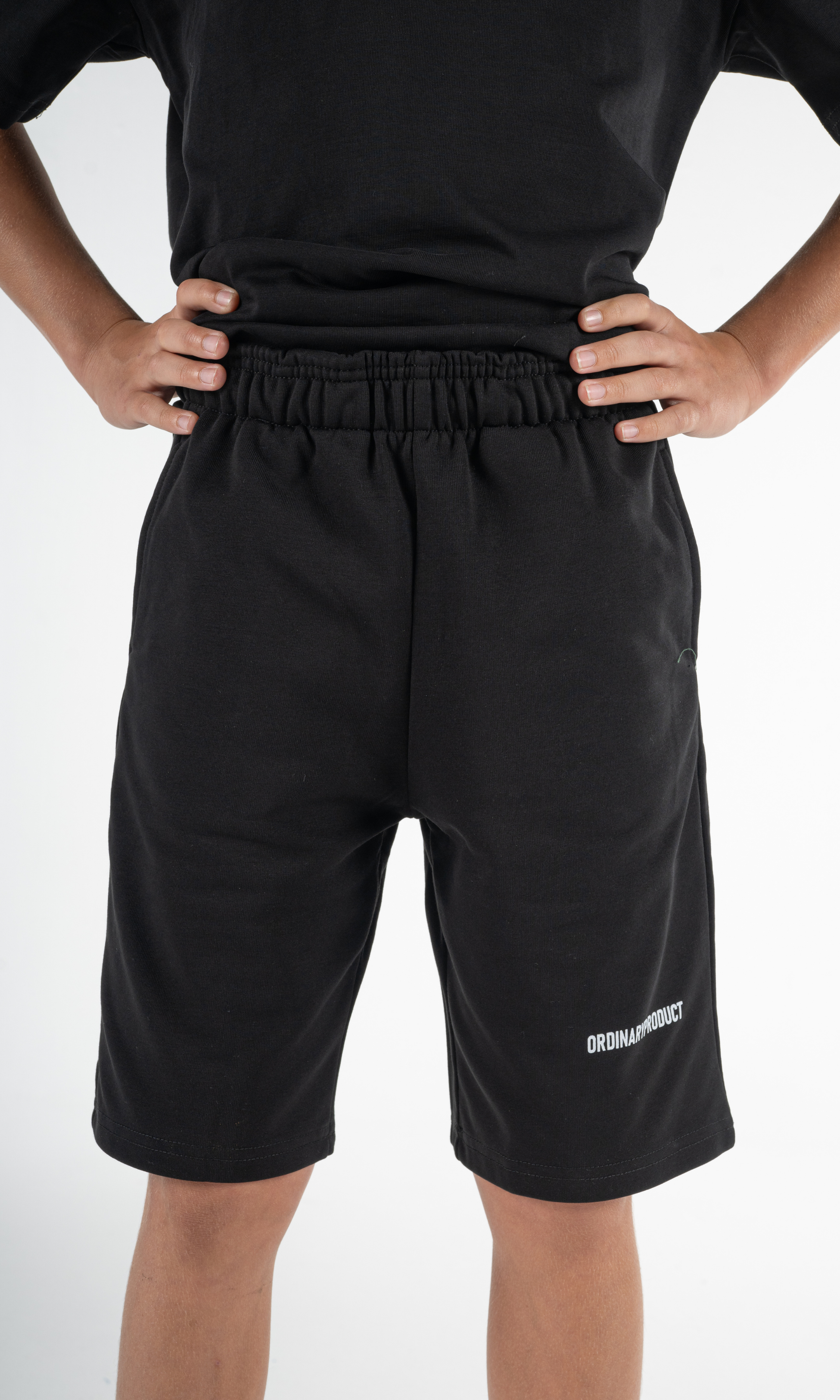 BLACK KIDS SHORT