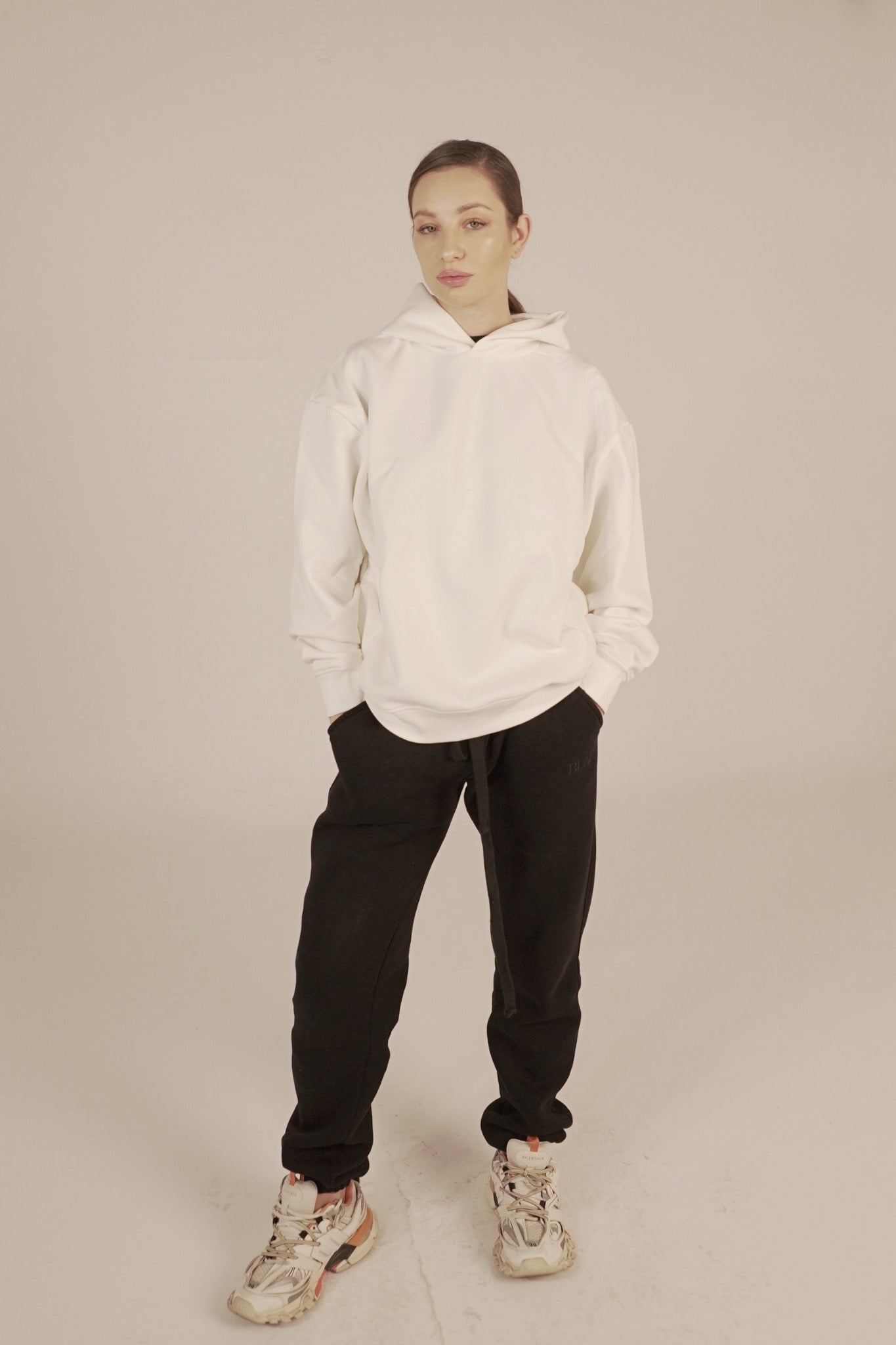 WHITE NOT SO BASIC HOODIE