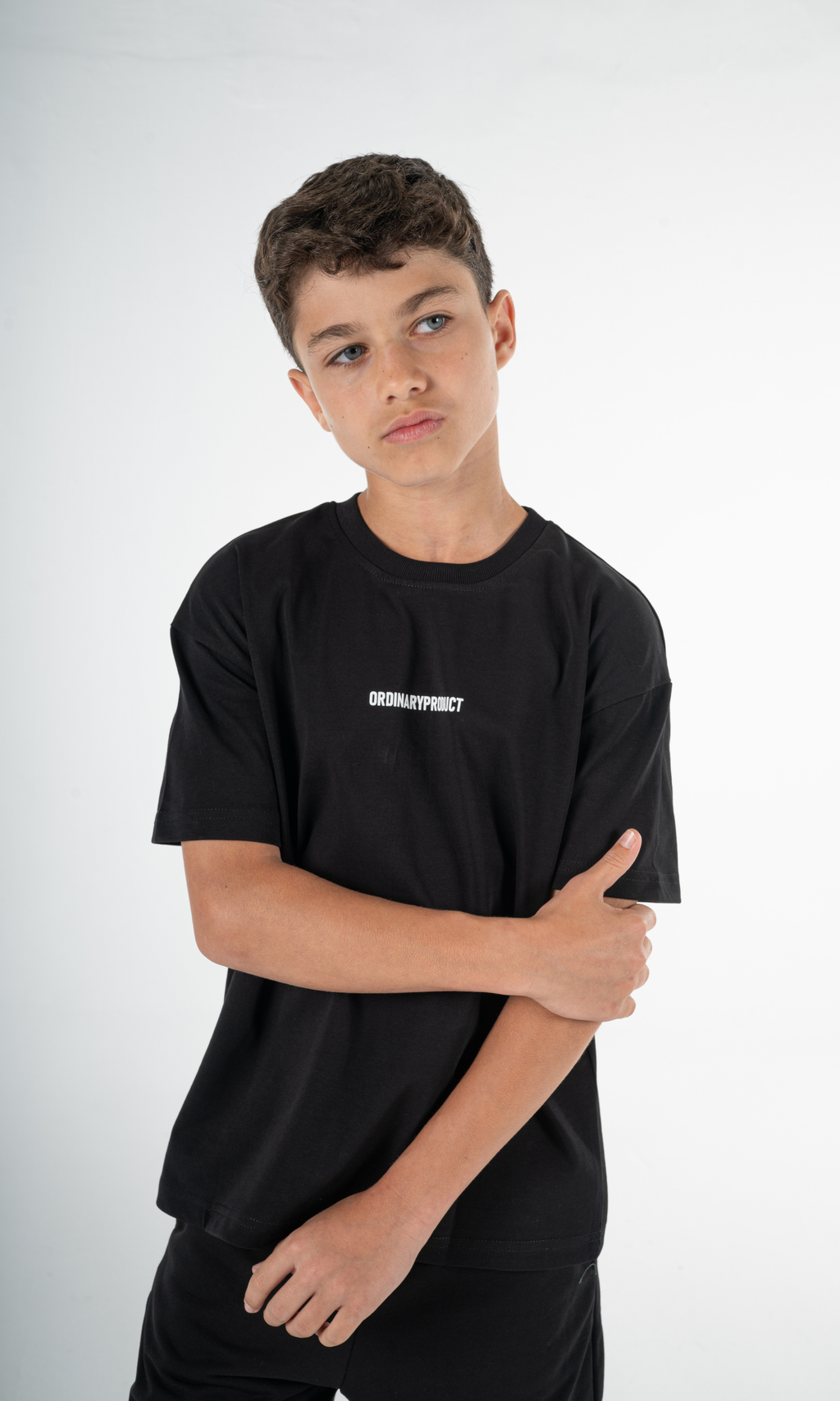 BLACK KIDS T-SHIRT