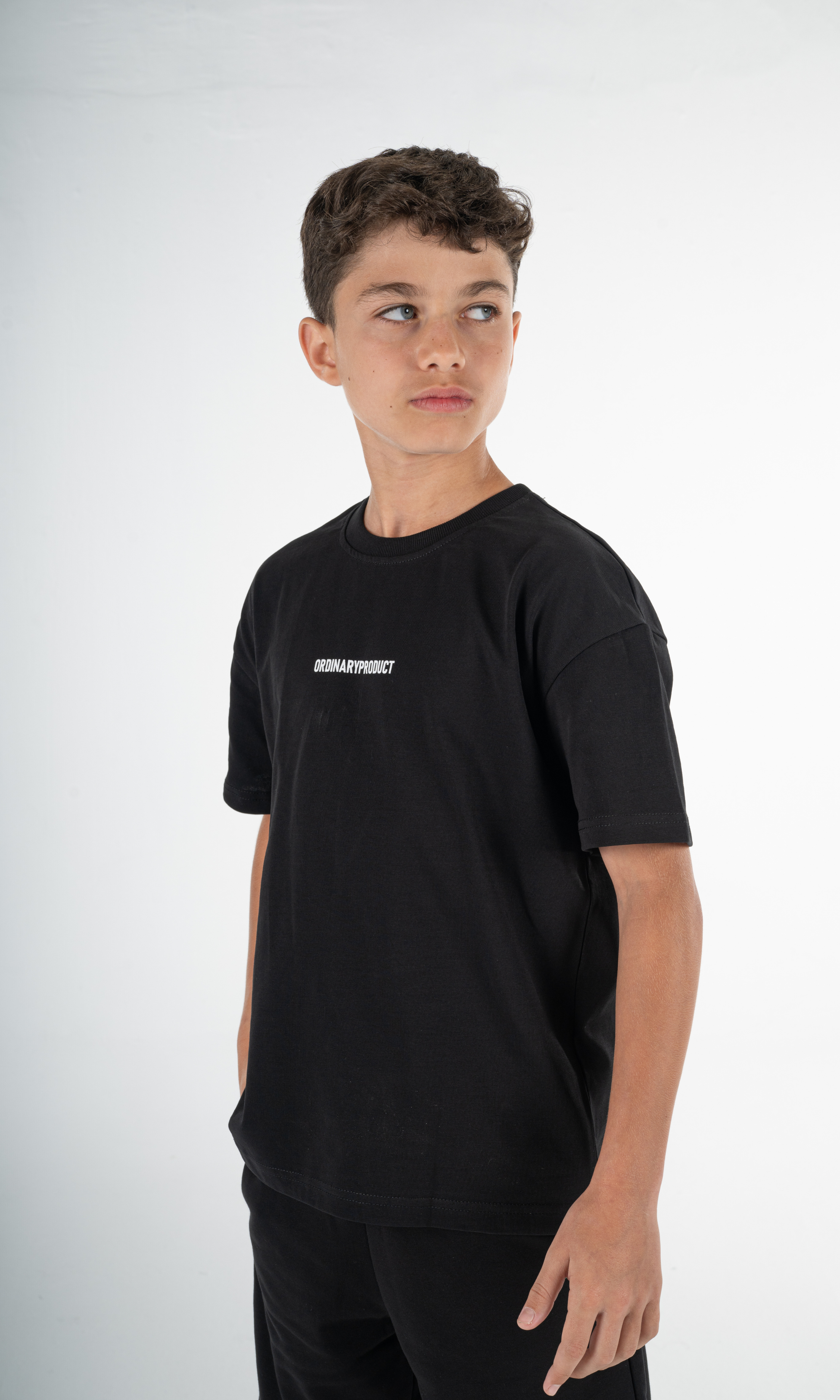 BLACK KIDS T-SHIRT