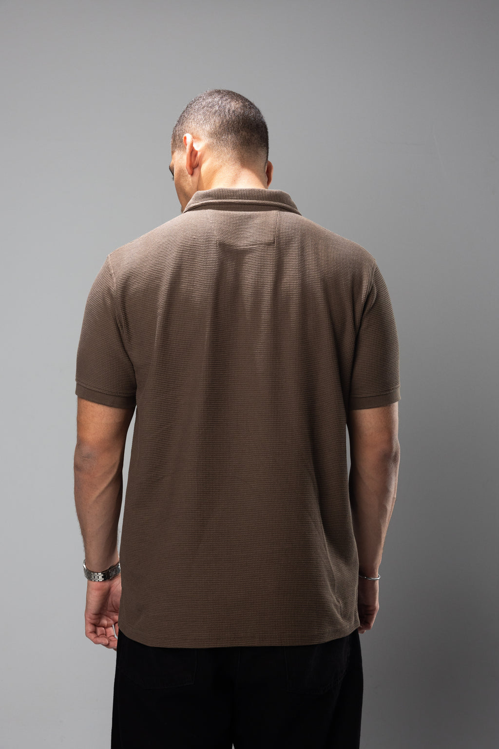 WALNUT CASUAL COLLAR