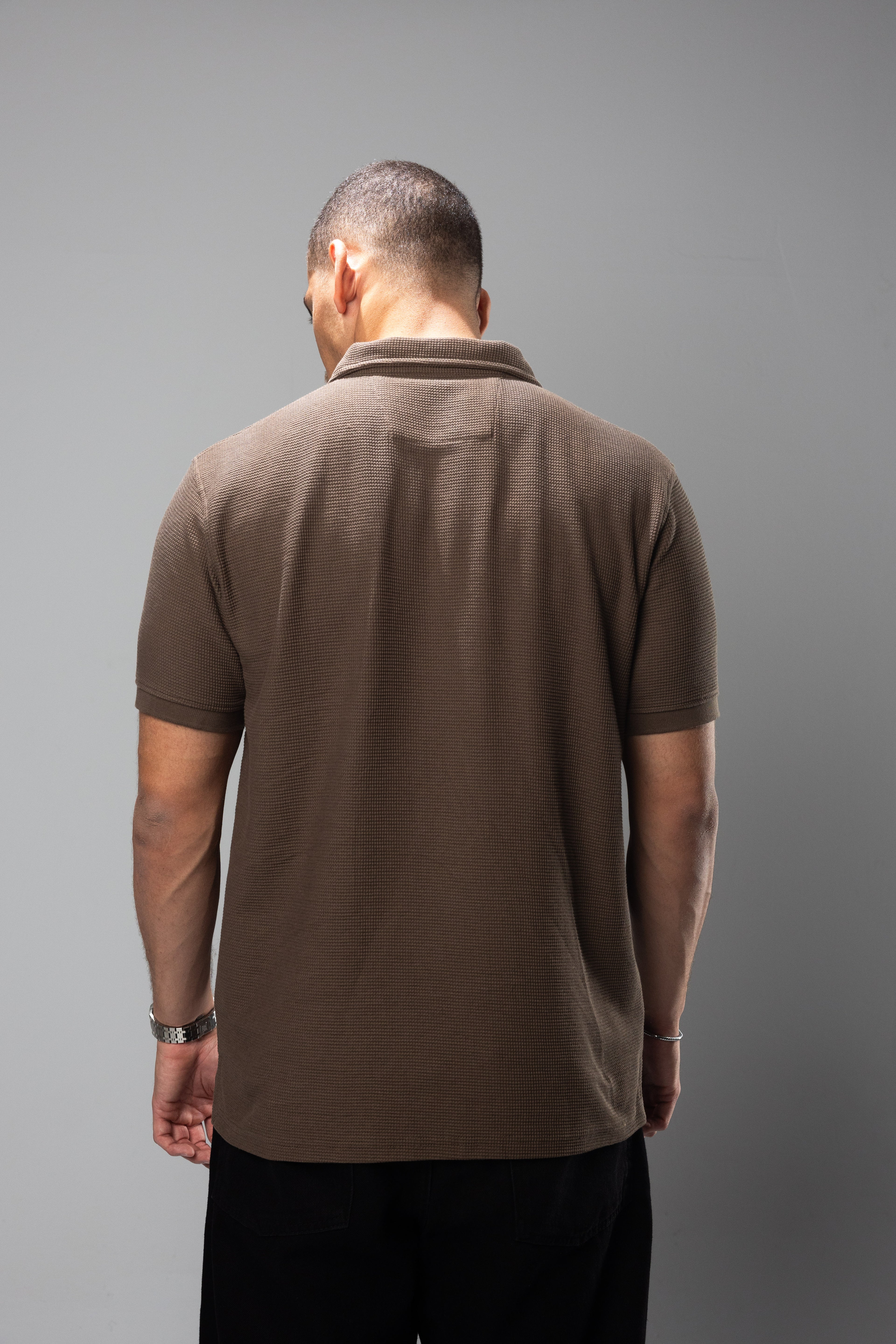 WALNUT CASUAL COLLAR