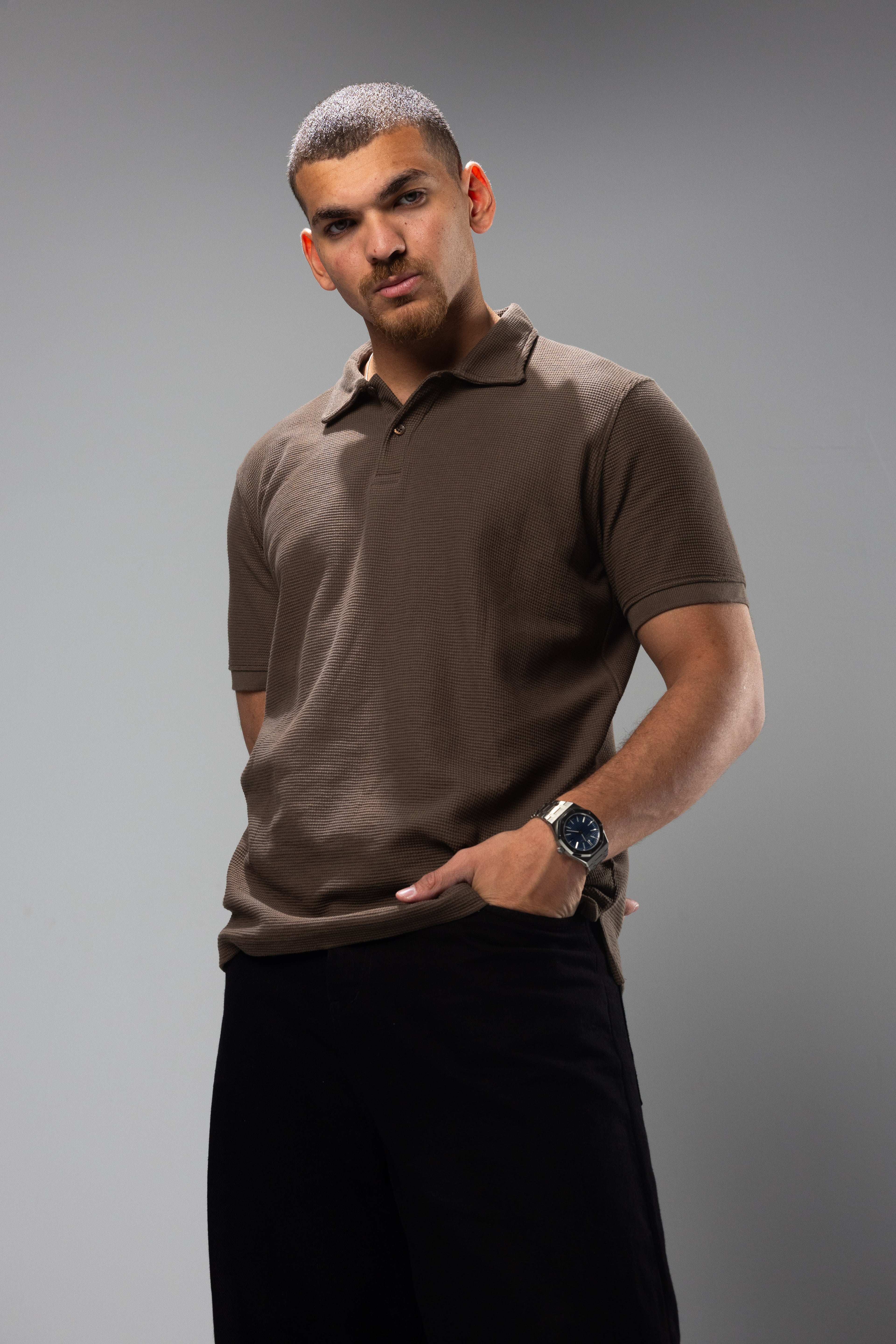 WALNUT CASUAL COLLAR