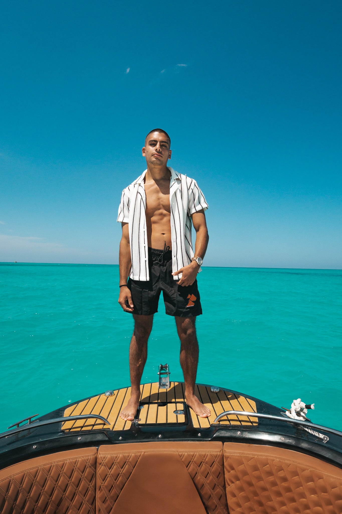 CREAM X BLACK AIR SHIRT