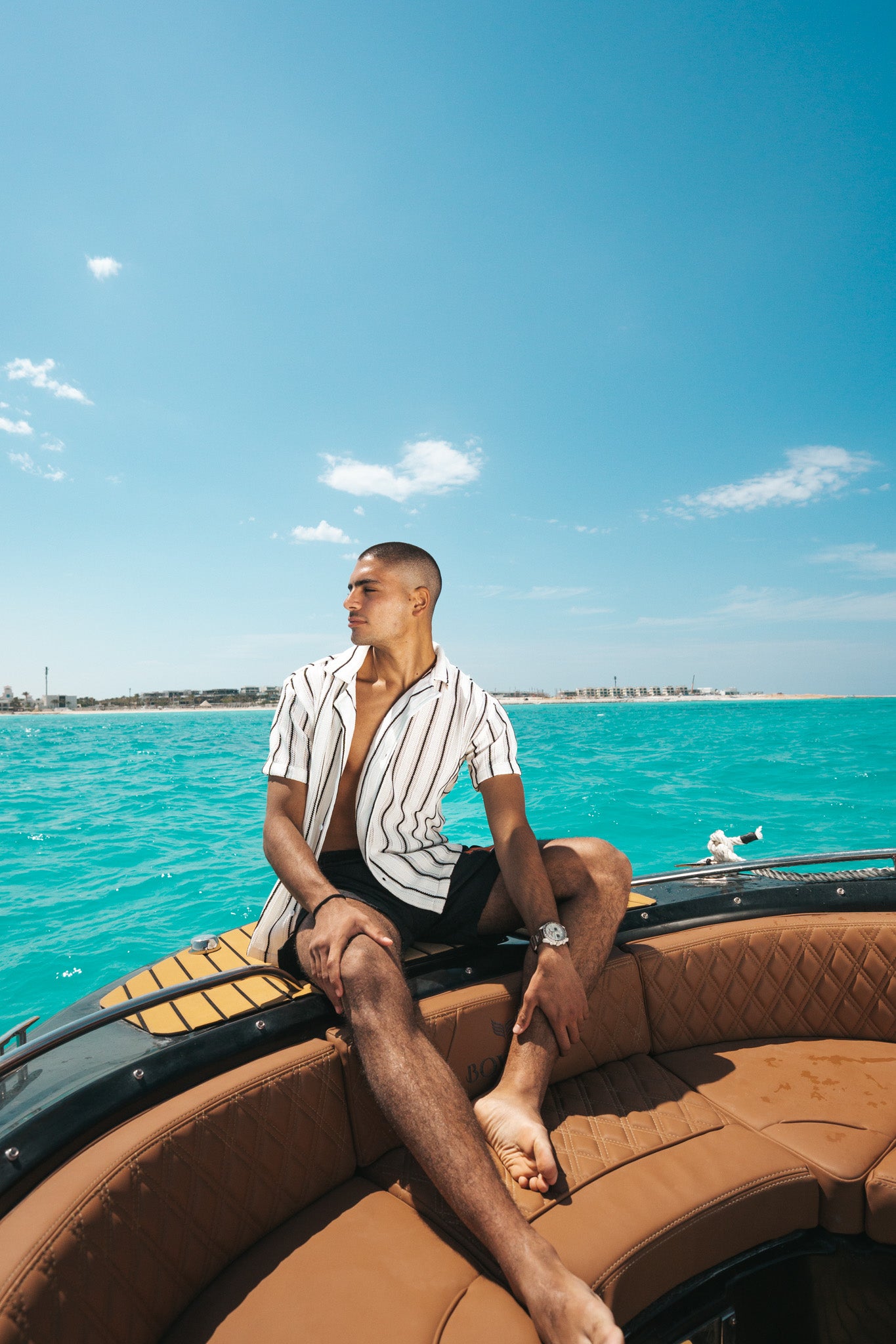 CREAM X BLACK AIR SHIRT