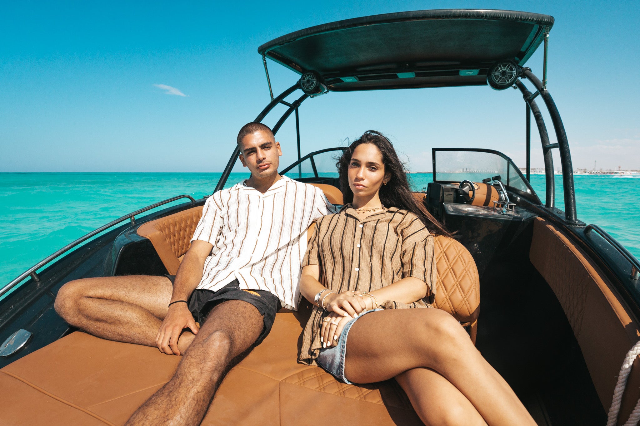 WALNUT X BLACK AIR SHIRT