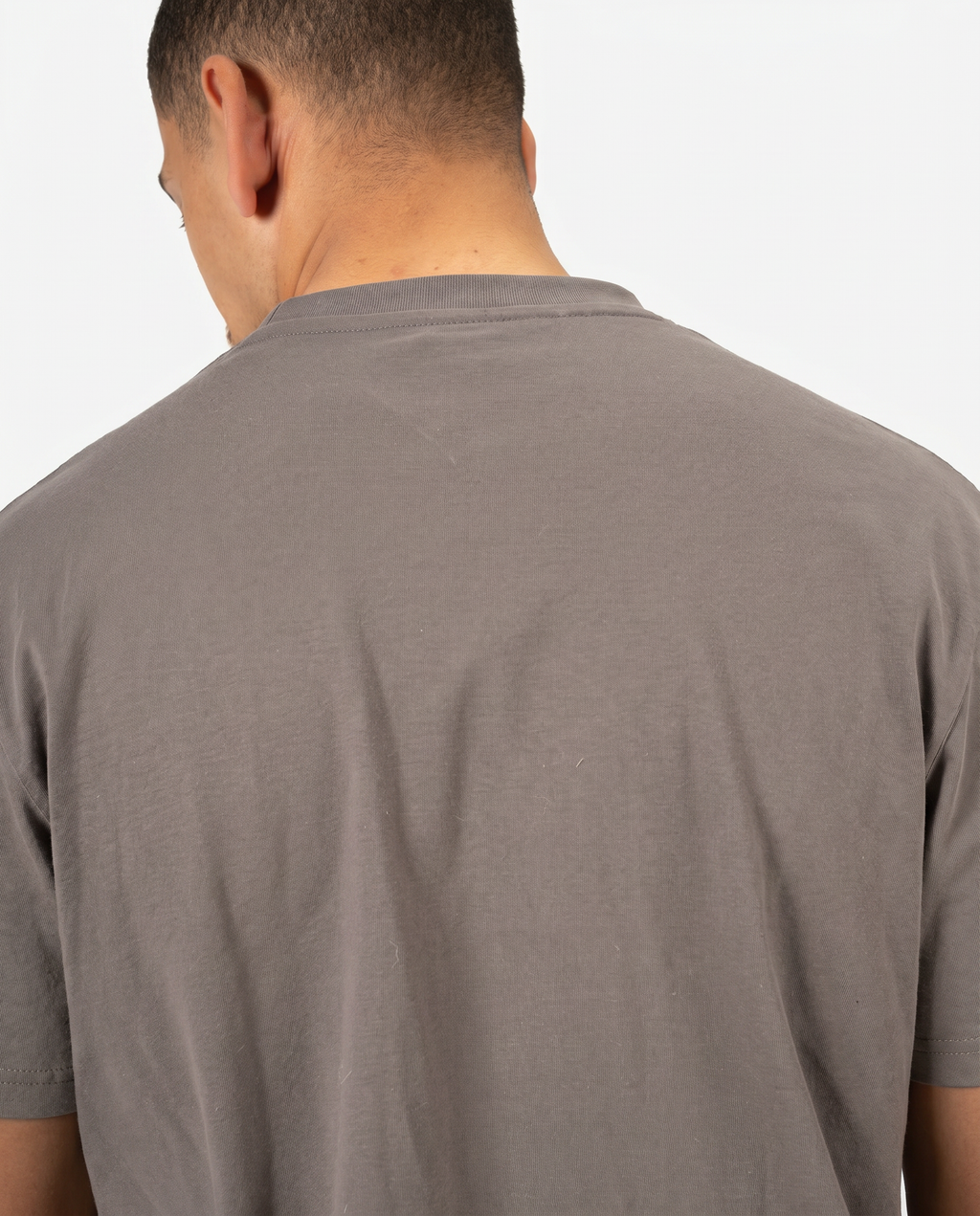 PARAMOUNT REGULAR FIT T-SHIRT