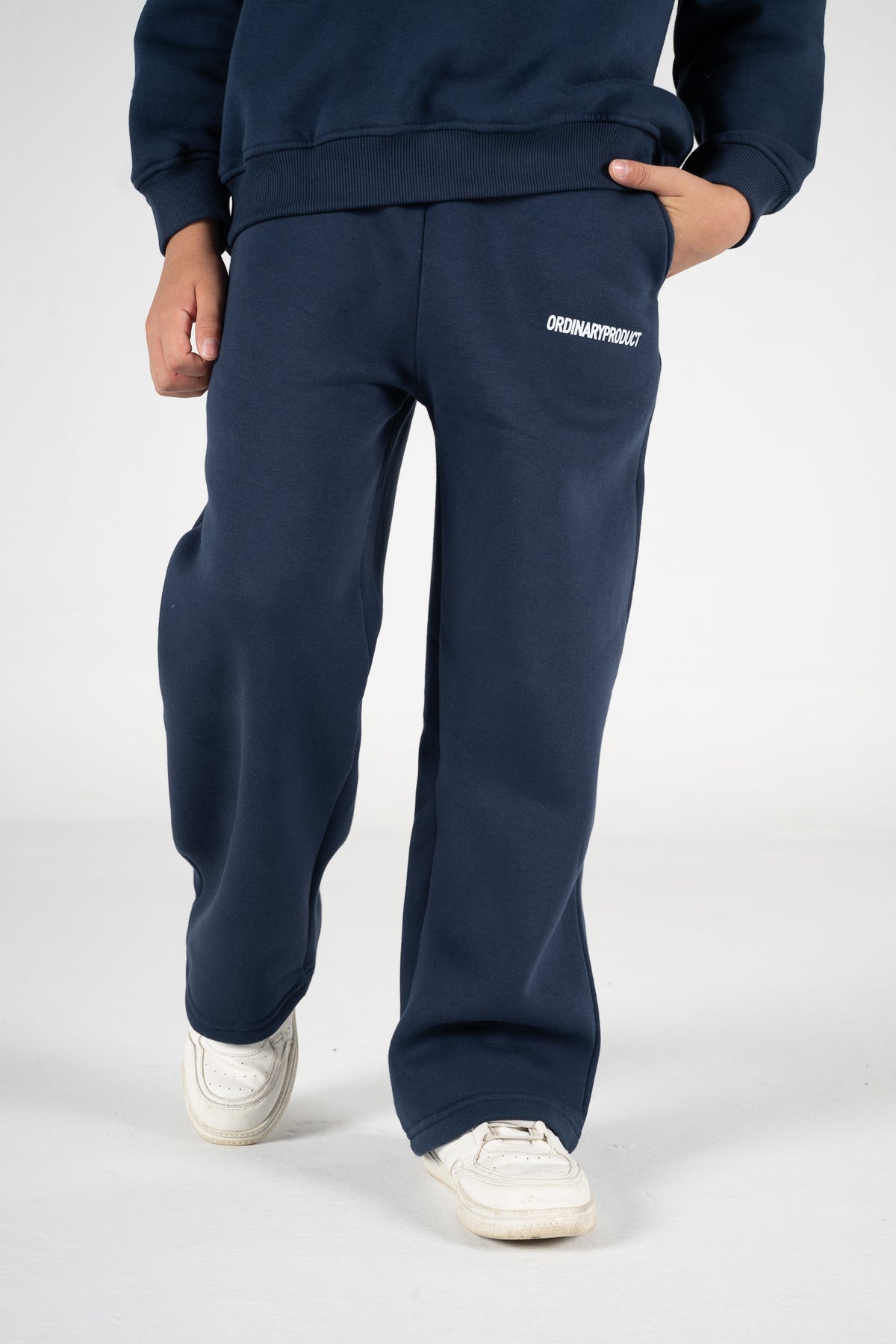 NAVY KIDS SWEATS