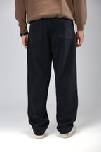 BLACK STRAIGHT FIT JEANS