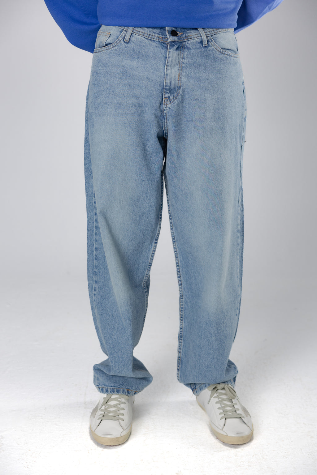 AZURE STRAIGHT FIT JEANS