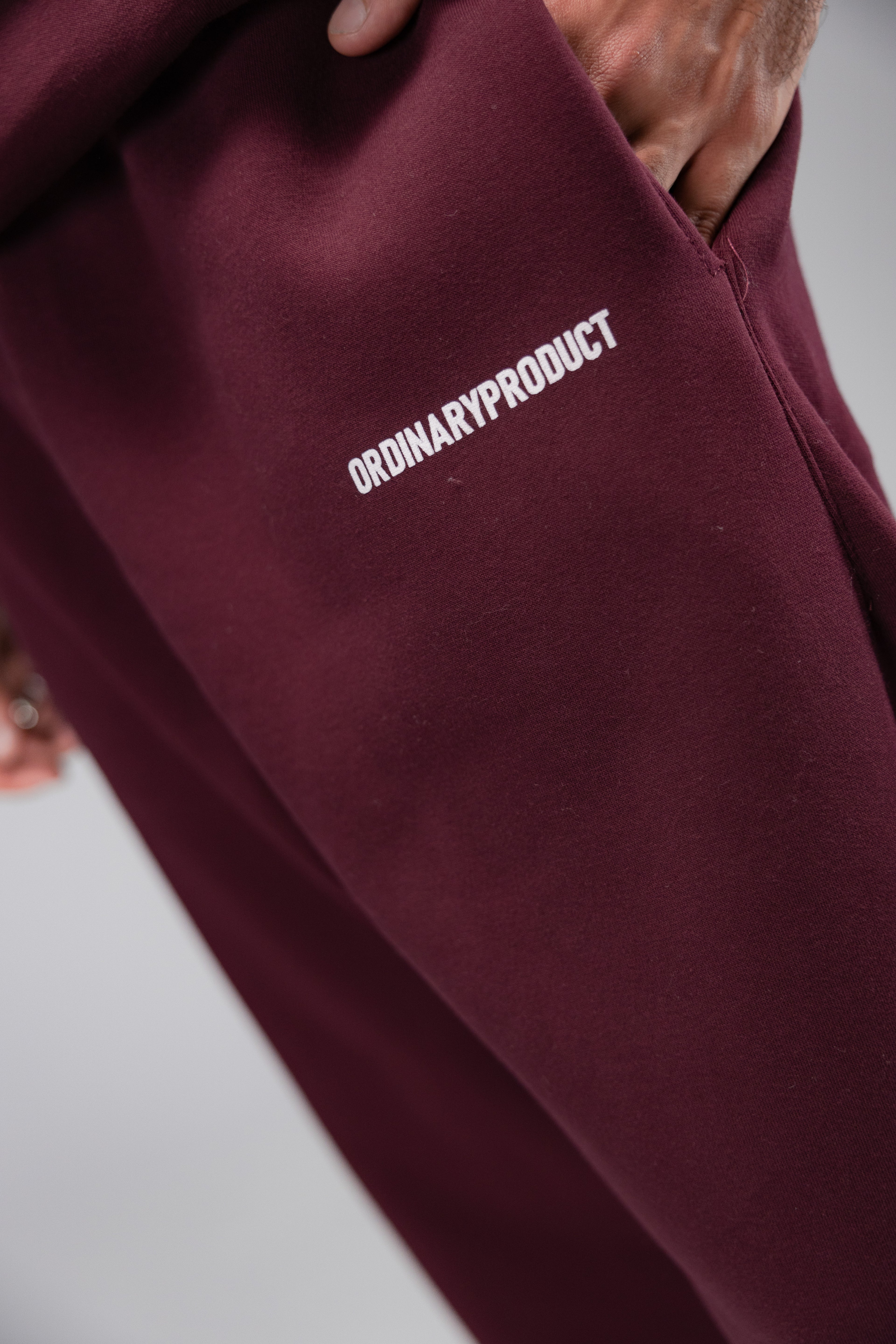 BURGUNDY SWEATS WIDE LEG