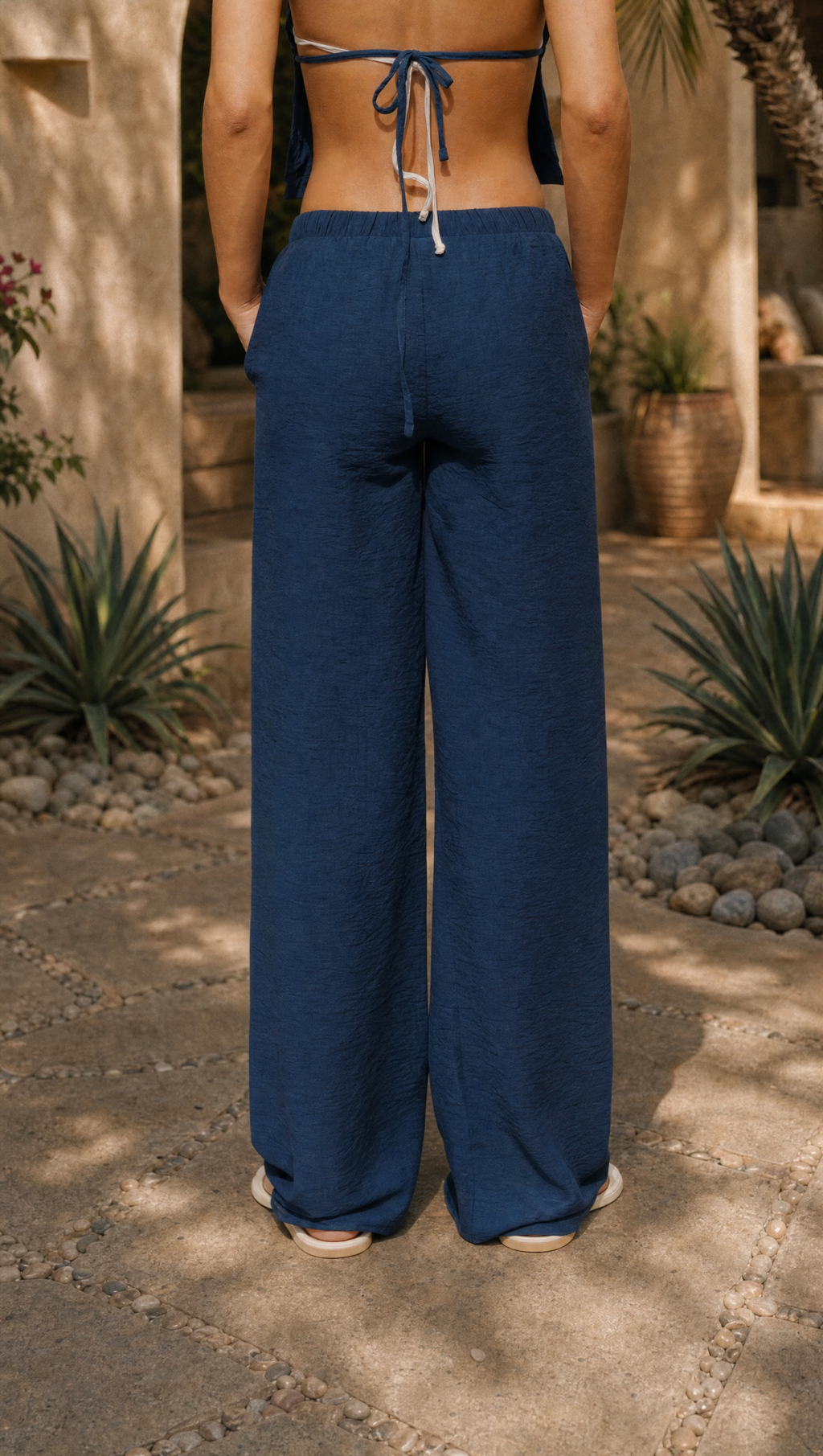 NAVY LINEN STRAIGHT FIT PANTS