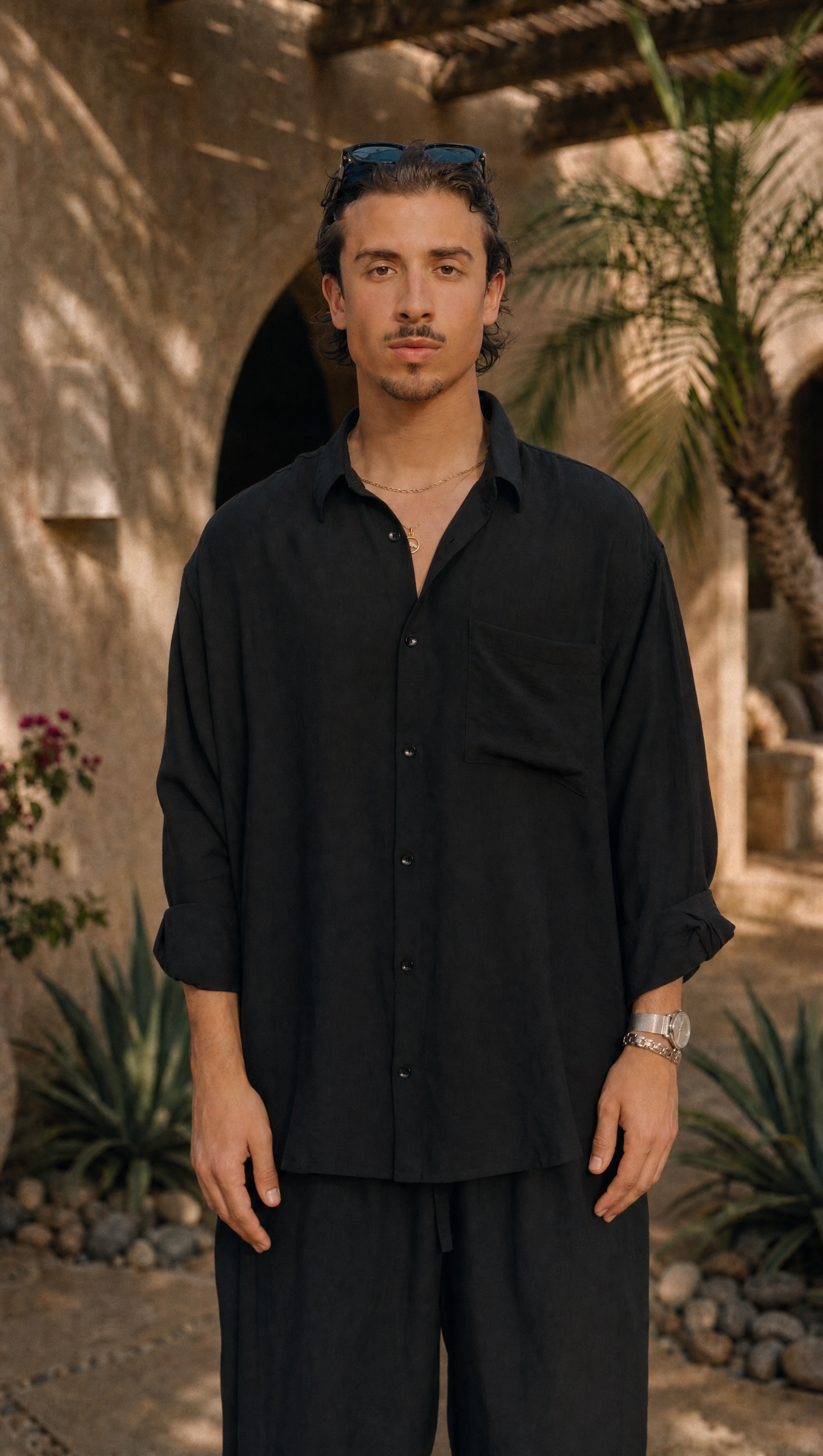 BLACK LINEN LONG SLEEVE SHIRT